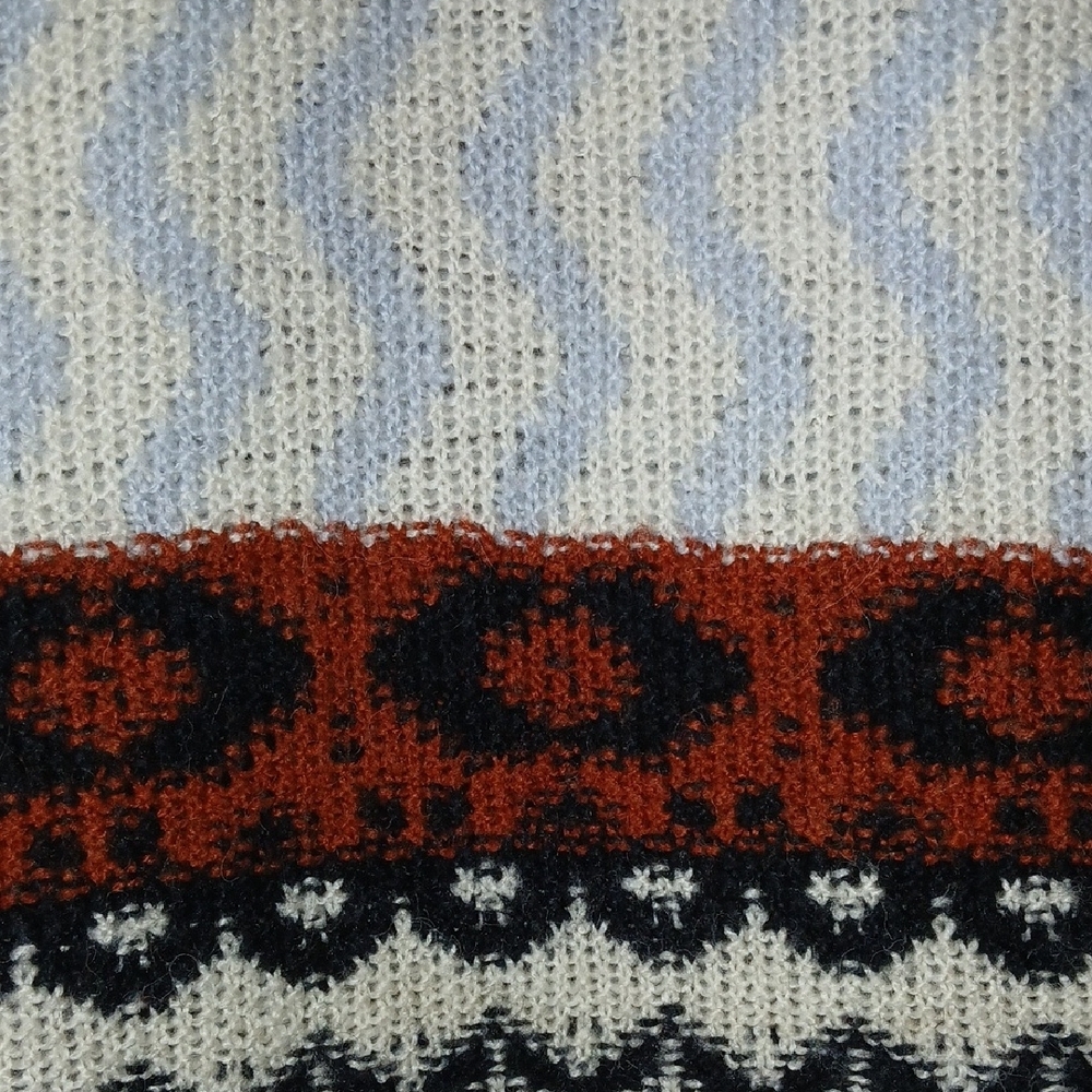Abercrombie & Fitch Black and White Patterned Cardigan - Picture 4 of 4